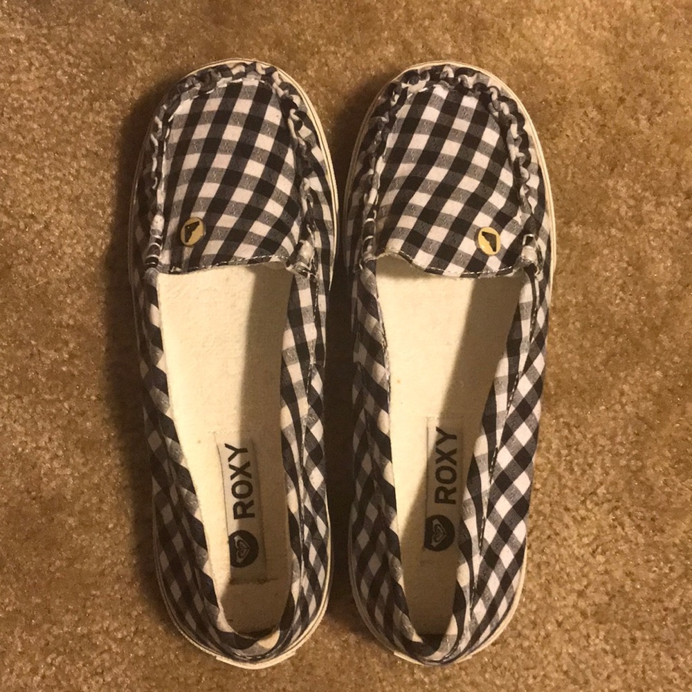 Roxy slip ons